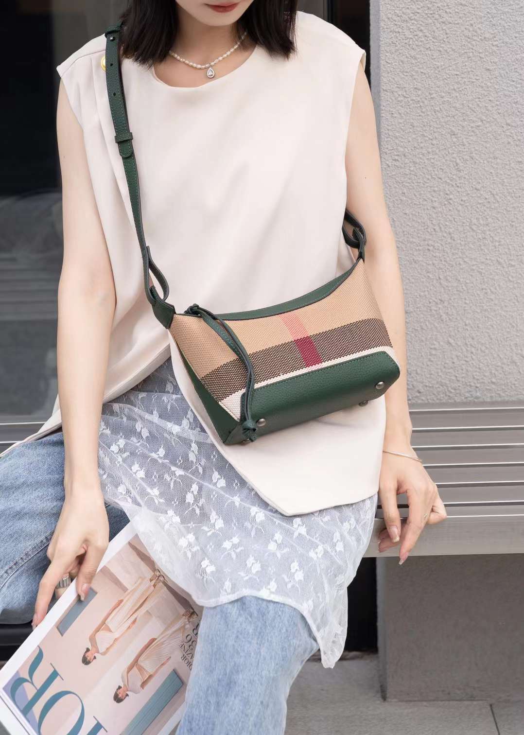 Women's High-grade Plaid Underarm Spring Woolen Selenodont Bags
