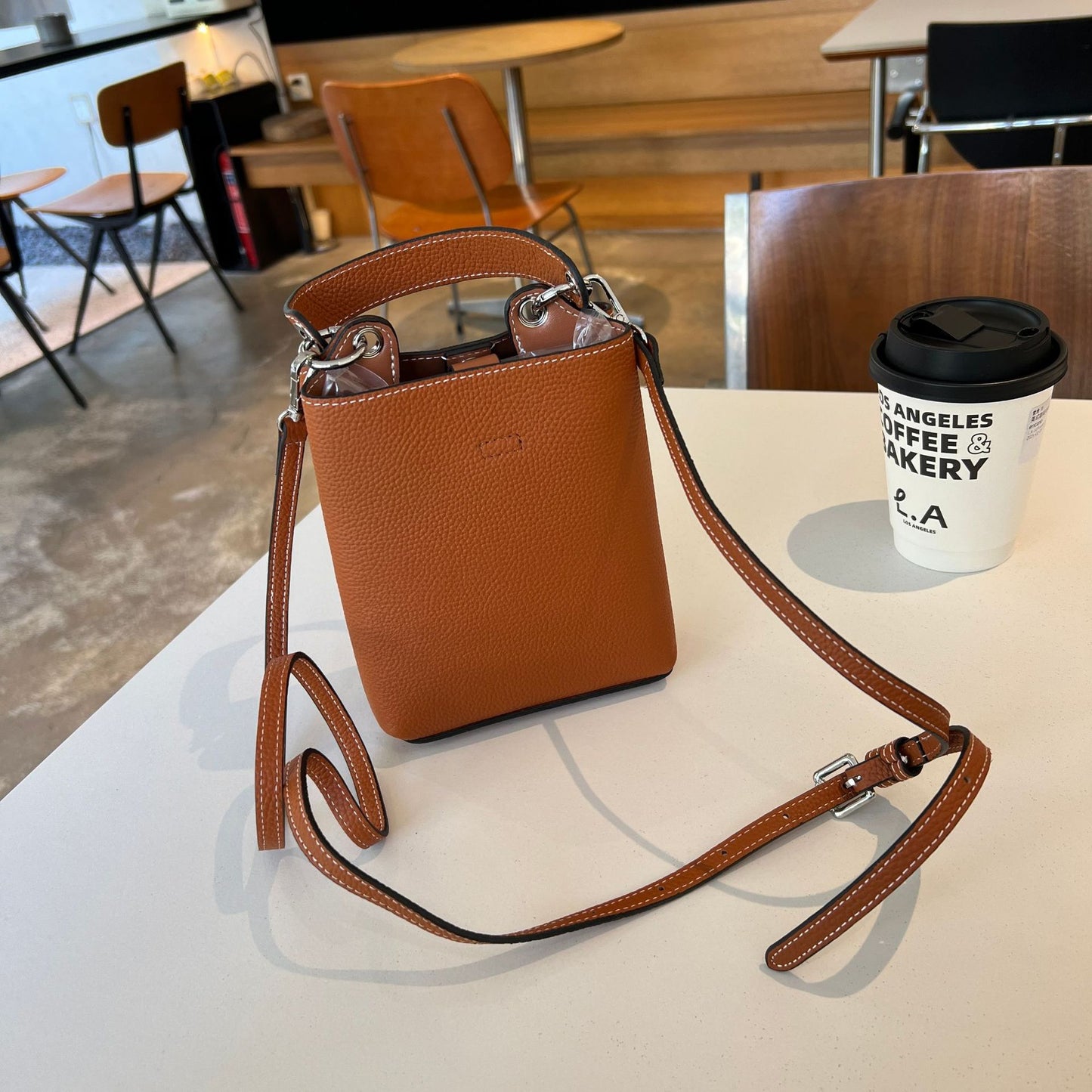 Women's Contrast Color Top Layer Leather Mini Phone Bags