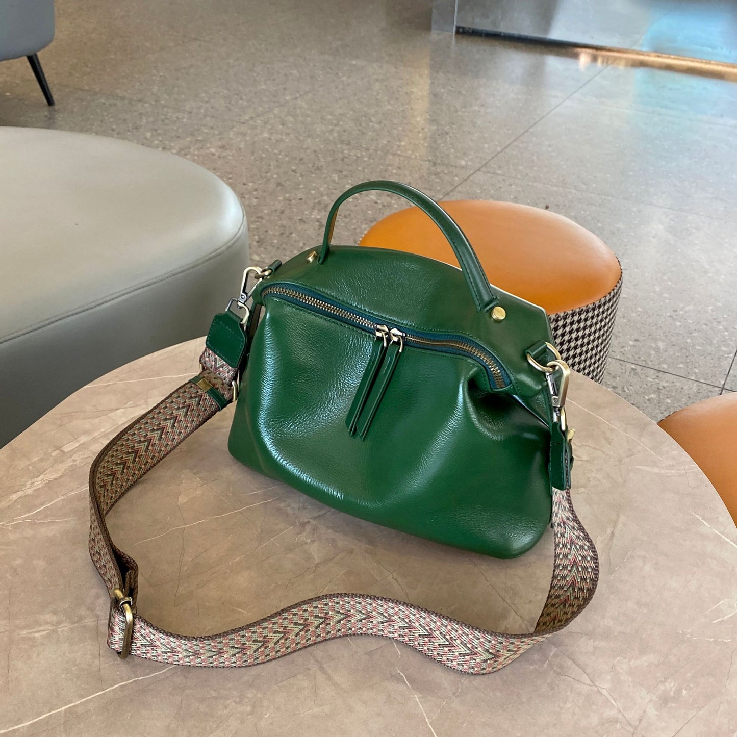 Women's Vegetable Tanned Leather Cowhide Minority Simple Zipper Dumpling Crossbody Bags