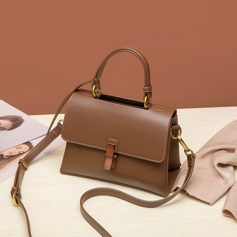 Spring Fashion Simple Wooden Twist Female Shoulder Bags