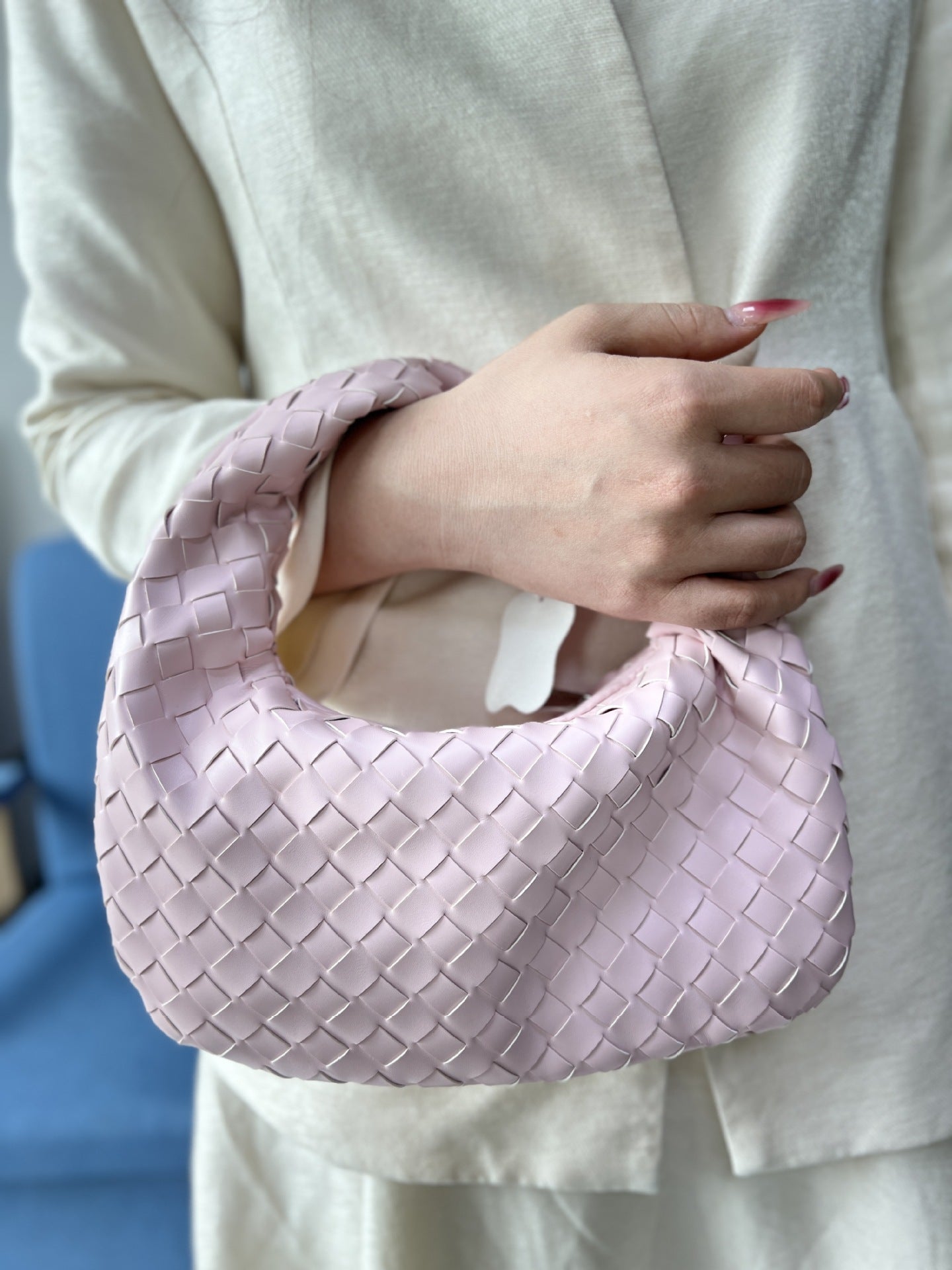 Knotted Hand-woven Horn Portable Dumpling Lot Handbags