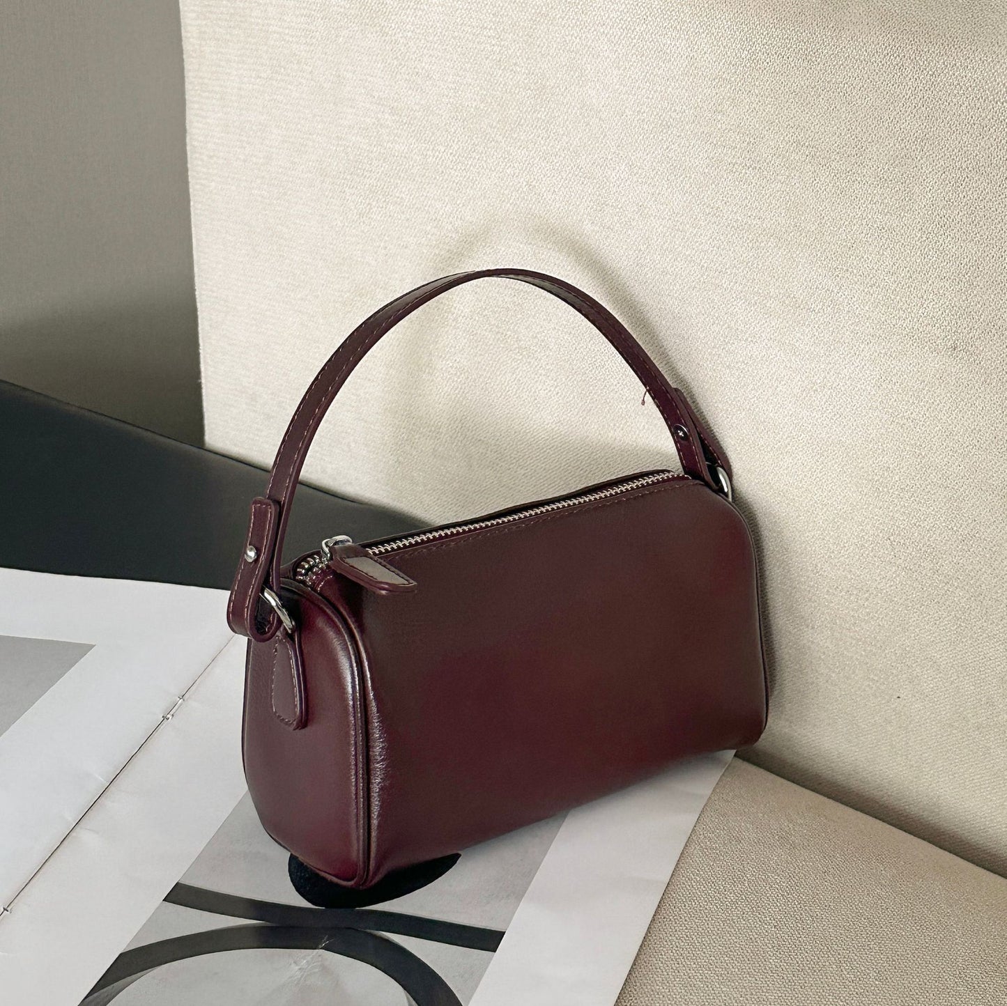 Women's First Layer Leather Fashion Simple Practical Soft Shoulder Bags