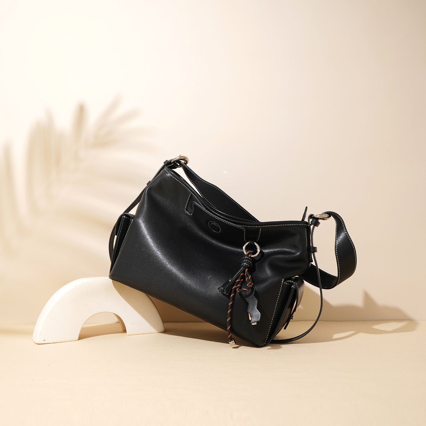 Cowhide High-grade Idle Style Soft Leather Tote Bags