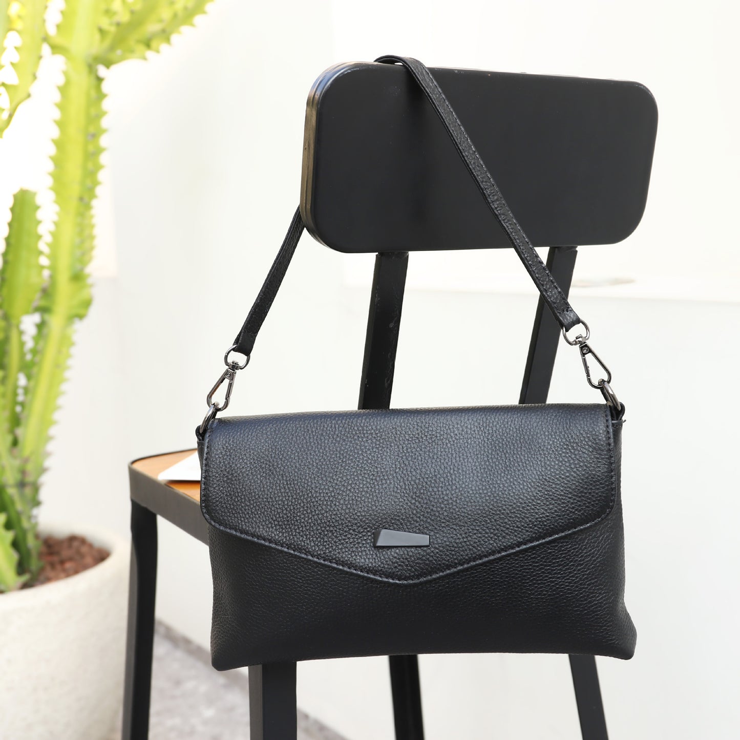Women's Fashion Envelope Genuine Leather Soft Cowhide Shoulder Bags
