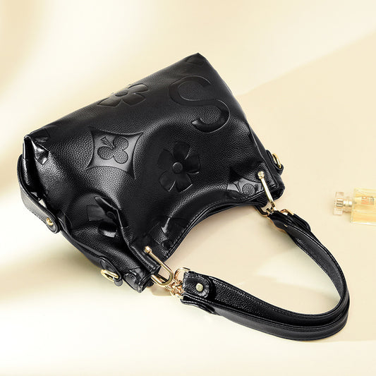 Women's Attractive Fashion Portable Textured Big Bags