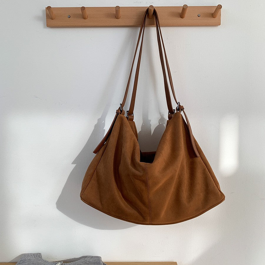 Female Large Capacity Style Soft Leather Fashion Shoulder Bags