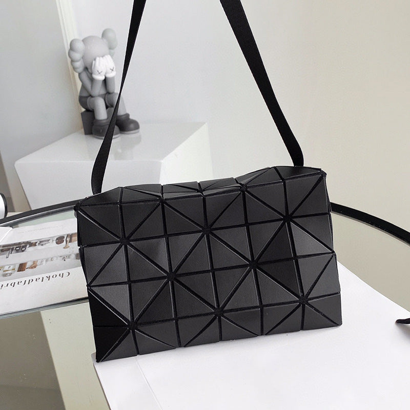Summer Simple Style Geometric Rhombus Life Shoulder Bags