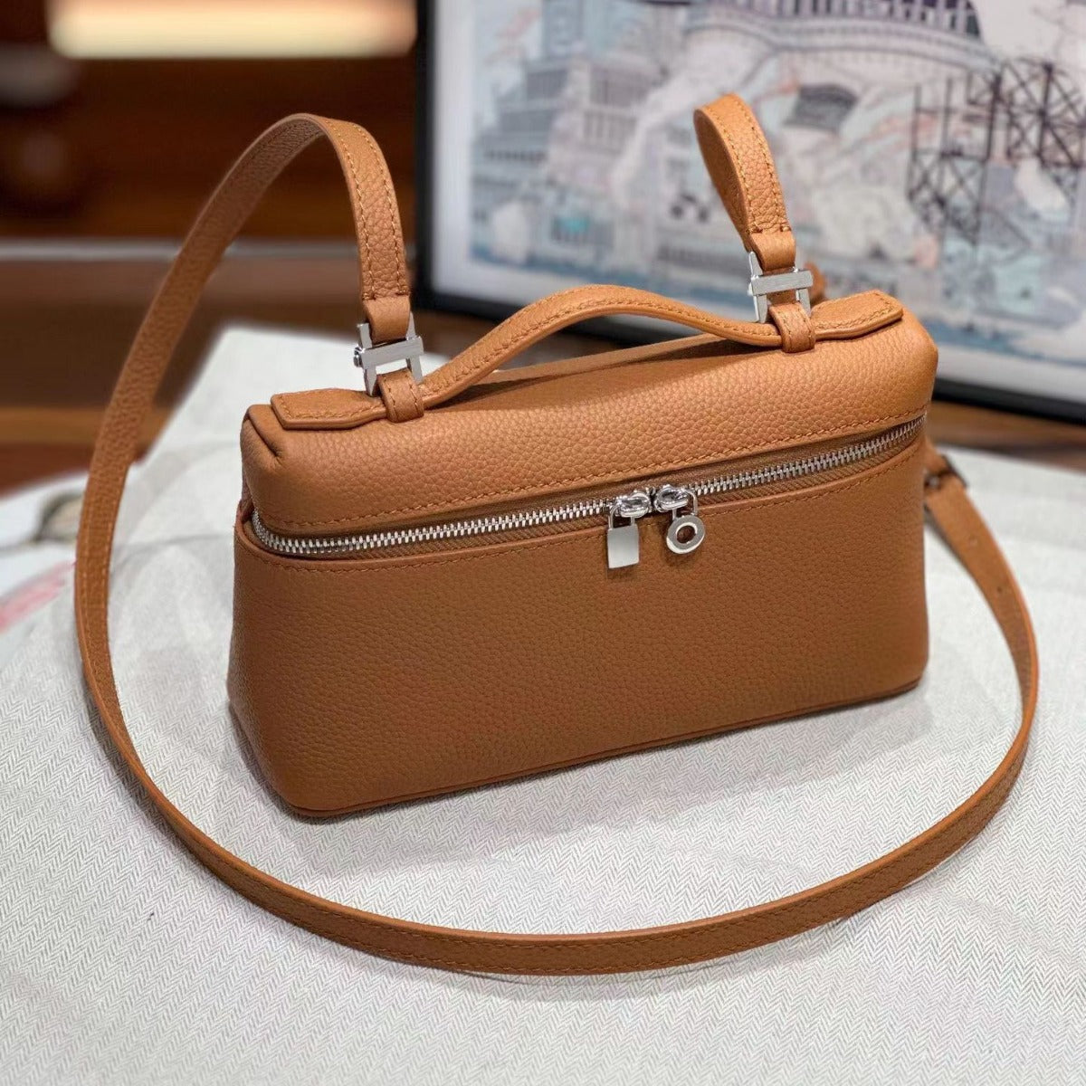 Women's Genuine Leather Lunch Box Kelly Lychee Pattern Shoulder Bags