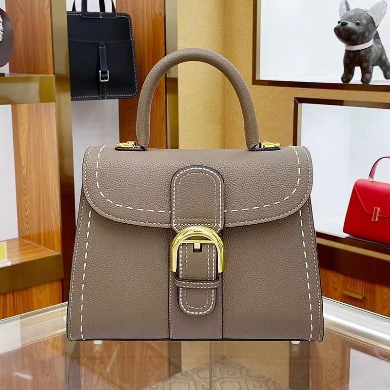 Women's Saddle Genuine Leather Vachette Clasp Vintage Shoulder Bags