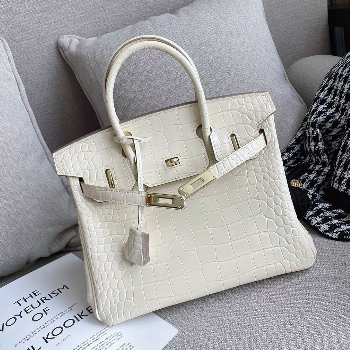Women's High-grade Genuine Leather Crocodile Pattern Large Handbags