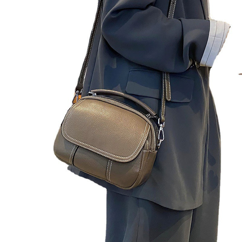Women's Leather Fashionable Large Capacity First Layer Shoulder Bags