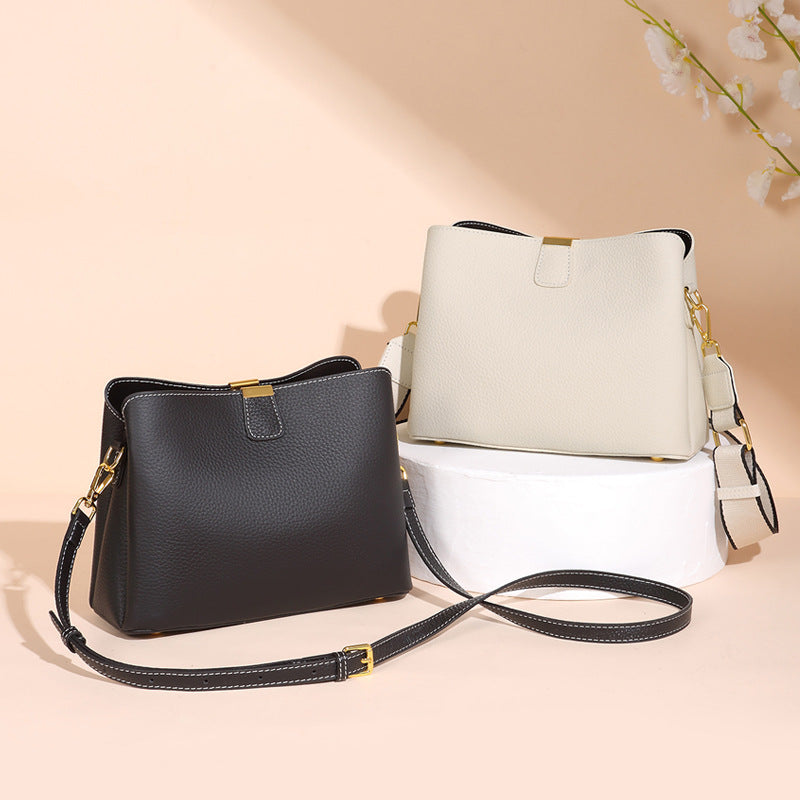 Women's Large Capacity First Layer Cowhide Soft Shoulder Bags