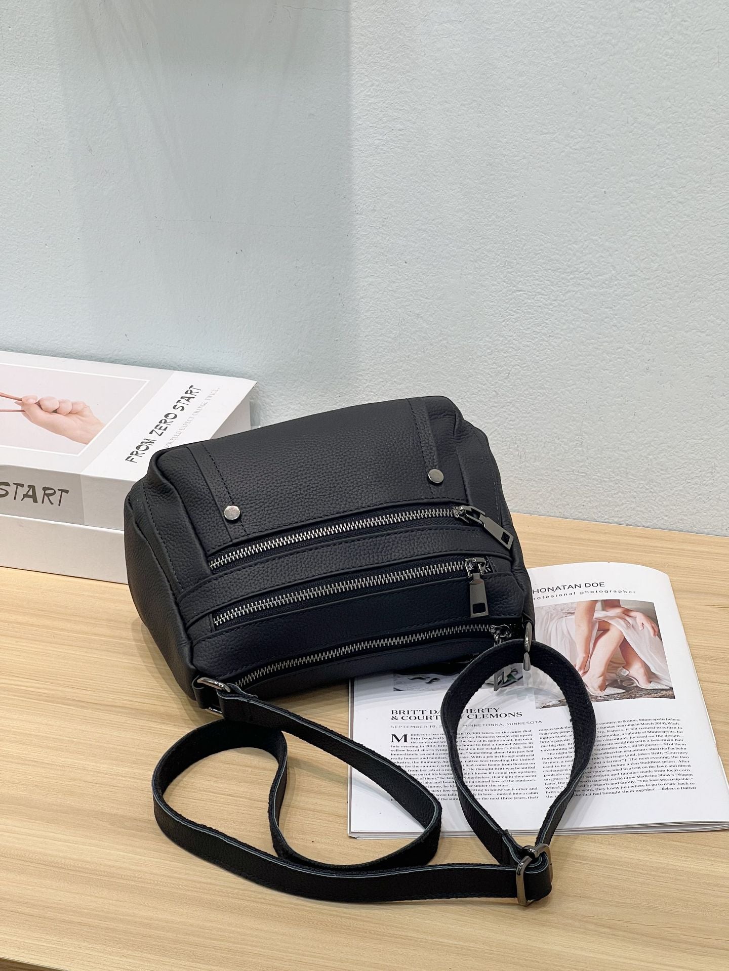 Women's First Layer Cowhide Portable Genuine Leather Shoulder Bags
