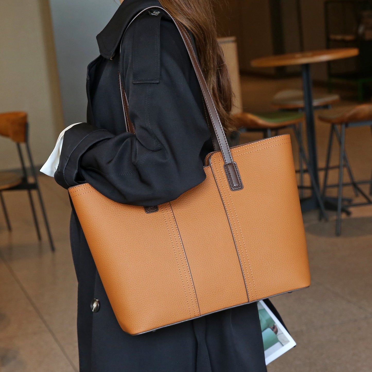 Women's Genuine Leather Big Commuter Large Capacity Tote Bags
