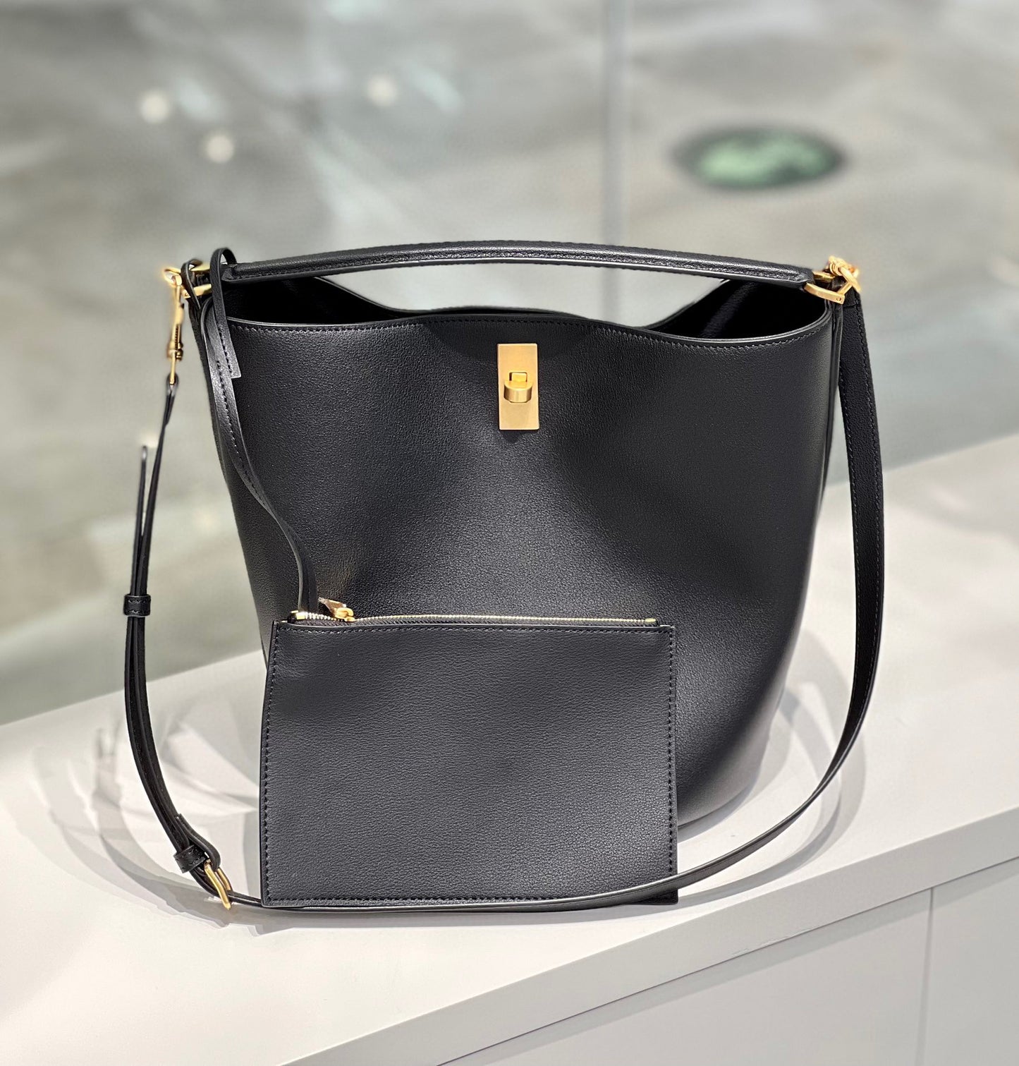 Arc Leather First Layer Cowhide Large Bucket Bags