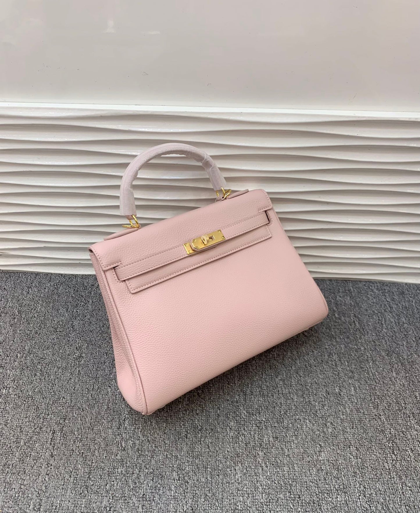 Women's Top Layer Cow Leather Wide Strap Handbags