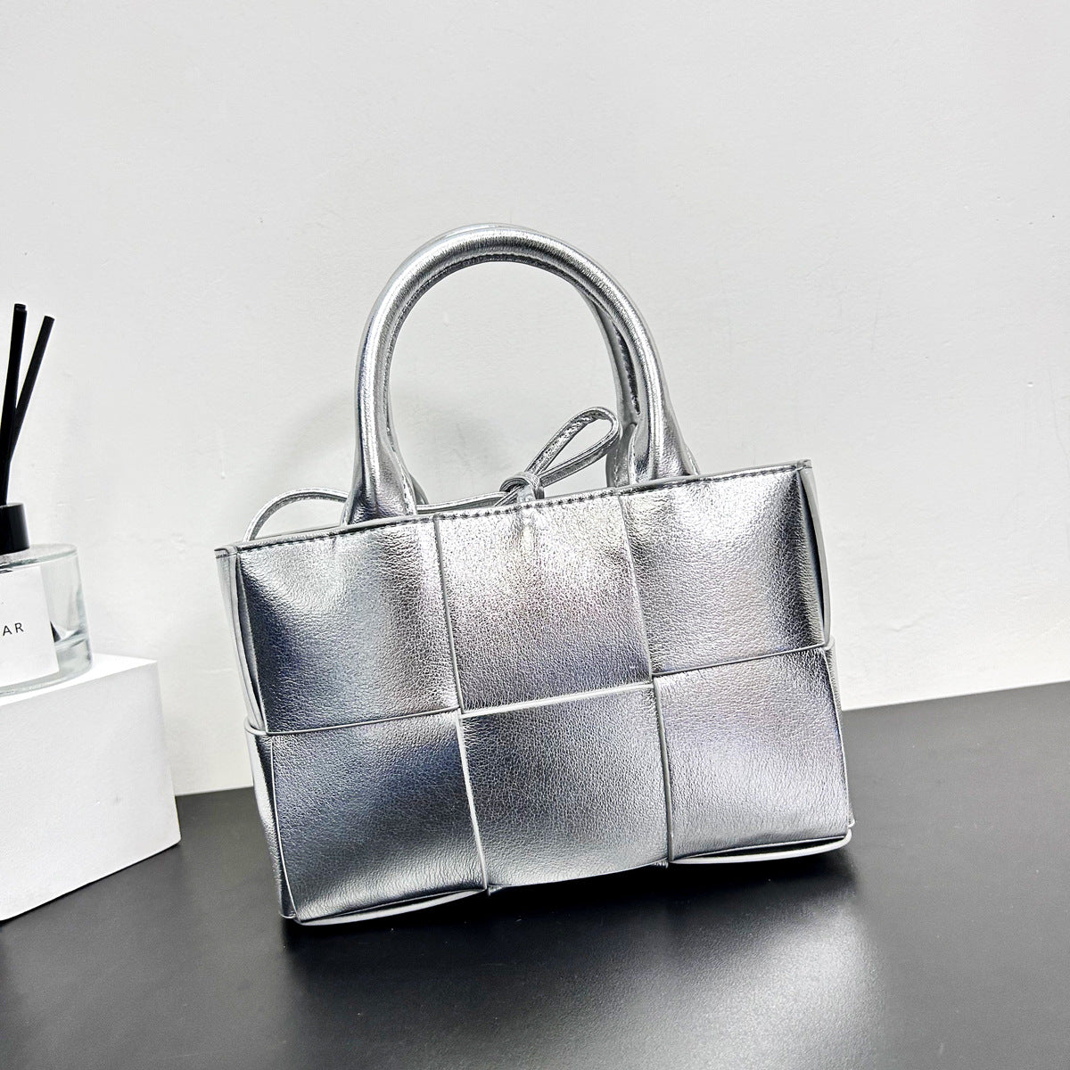 Women's Texture Big Woven Simple Fashion Large Shoulder Bags