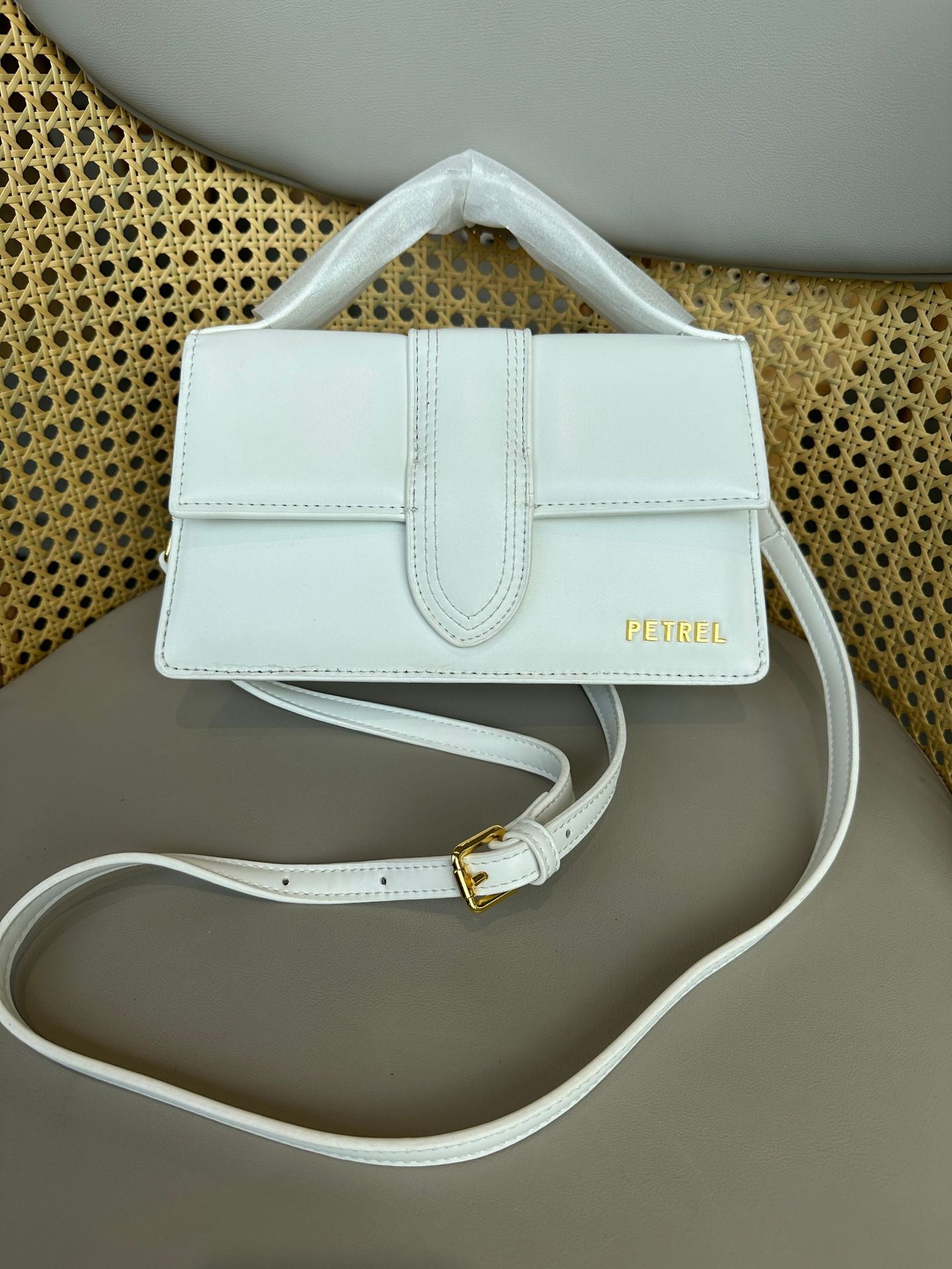 Design Popular Hand Carrying Fashion Underarm Small Square Bags
