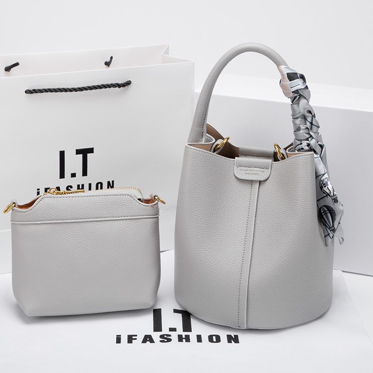 Women's Genuine Leather Niche Vegetable Basket Fashion Bucket Bags