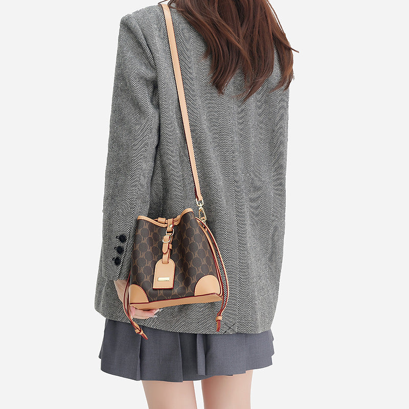 Women's Presbyopic Large Capacity Fashion Retro Easy Bucket Bags