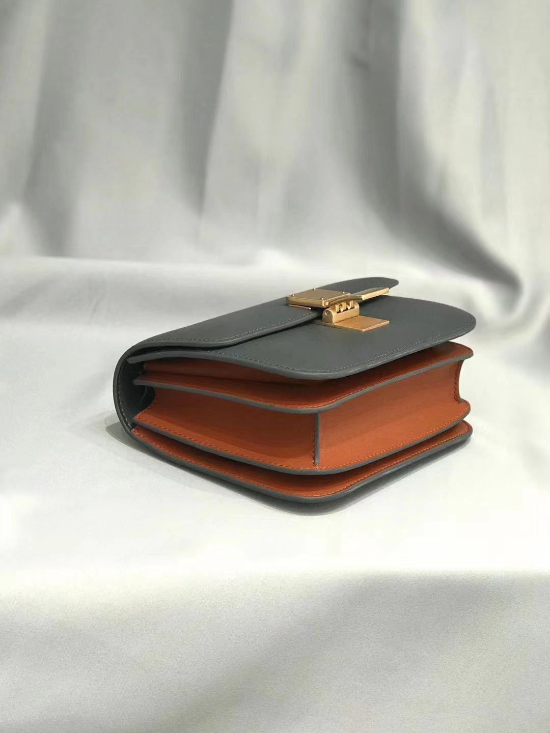 Women's Fashion Genuine Leather Hand Rub Grain Small Square Bags