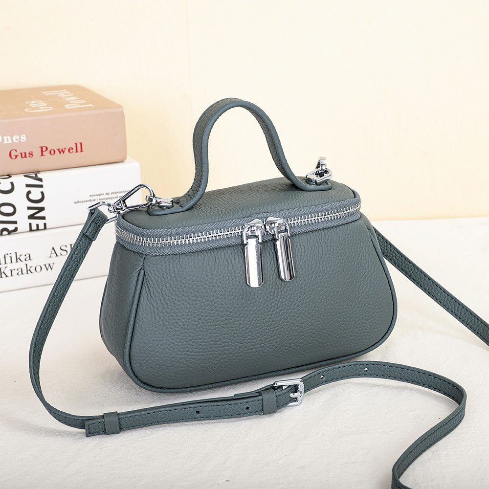 Women's First Layer Cowhide Stylish Versatile Portable Crossbody Bags