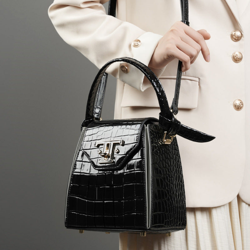 Women's Autumn Genuine Leather Design Cigarette Light Luxury High-grade Crossbody Bags