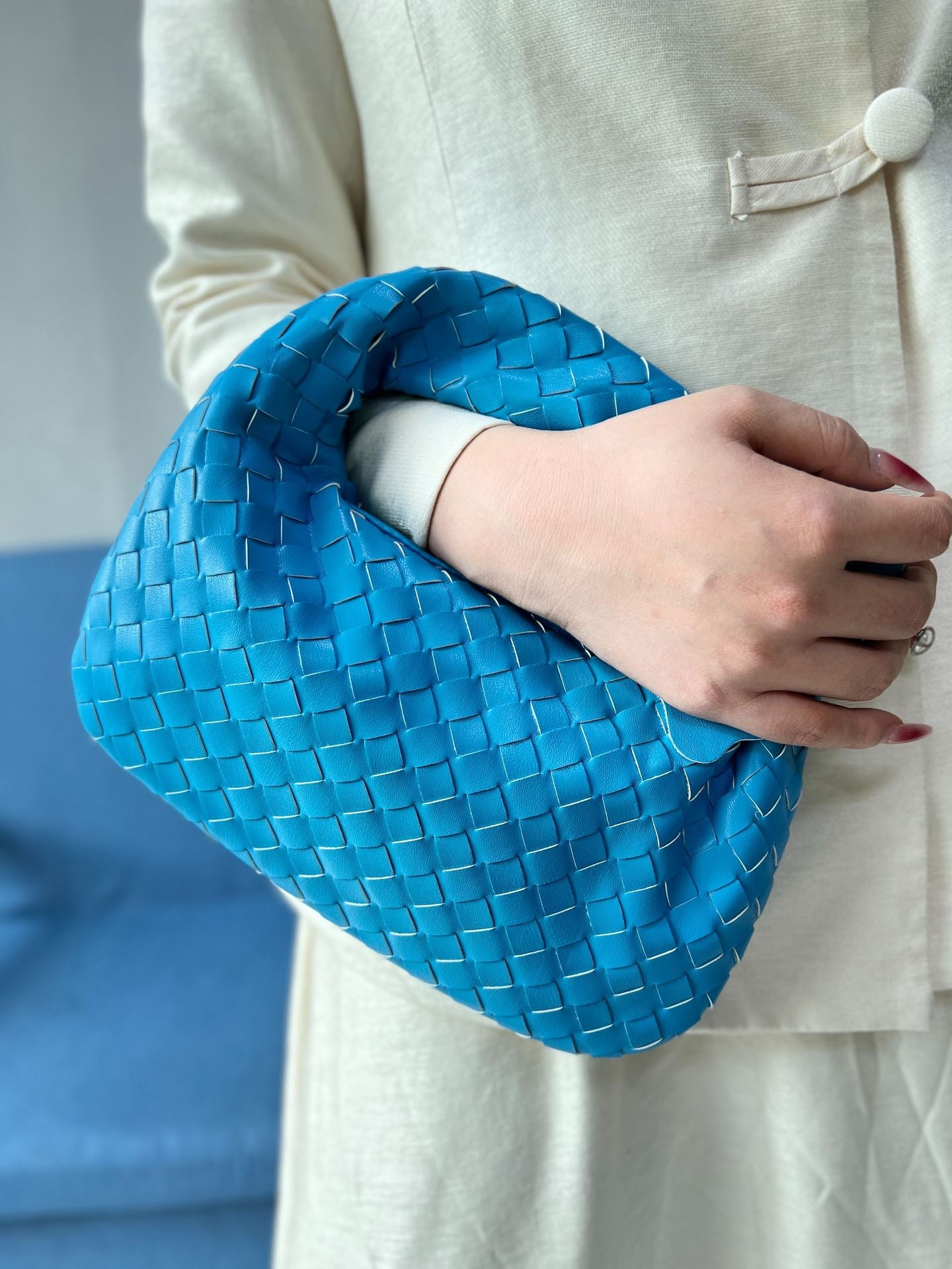 Knotted Hand-woven Horn Portable Dumpling Lot Handbags