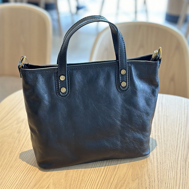 Women's Layer Vegetable Tanning Leather Retro Minimalist Handbags