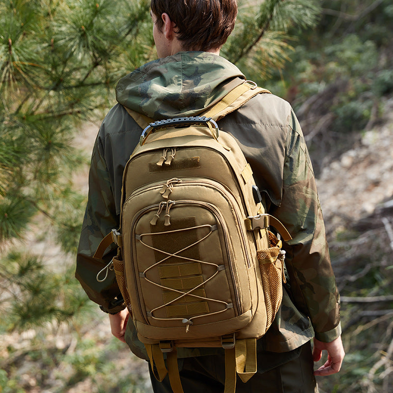 Multifunctional Camouflaged Male Waterproof Hard-wearing Hiking Sports Backpacks