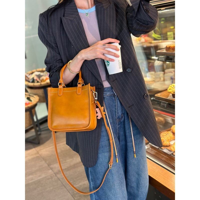 Women's New Trendy Leather Niche Commuter Shoulder Bags