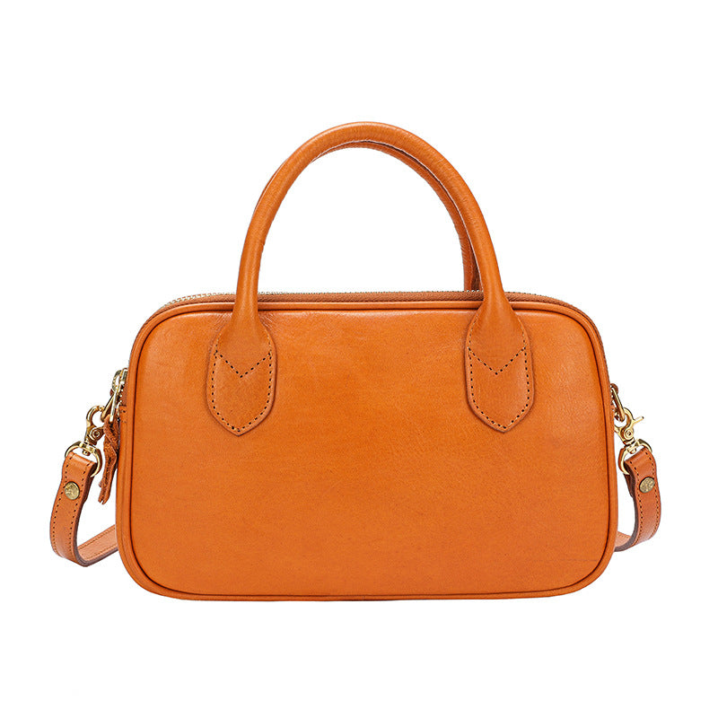 Women's Capacity Vegetable Tanned Cowhide College Niche Crossbody Bags
