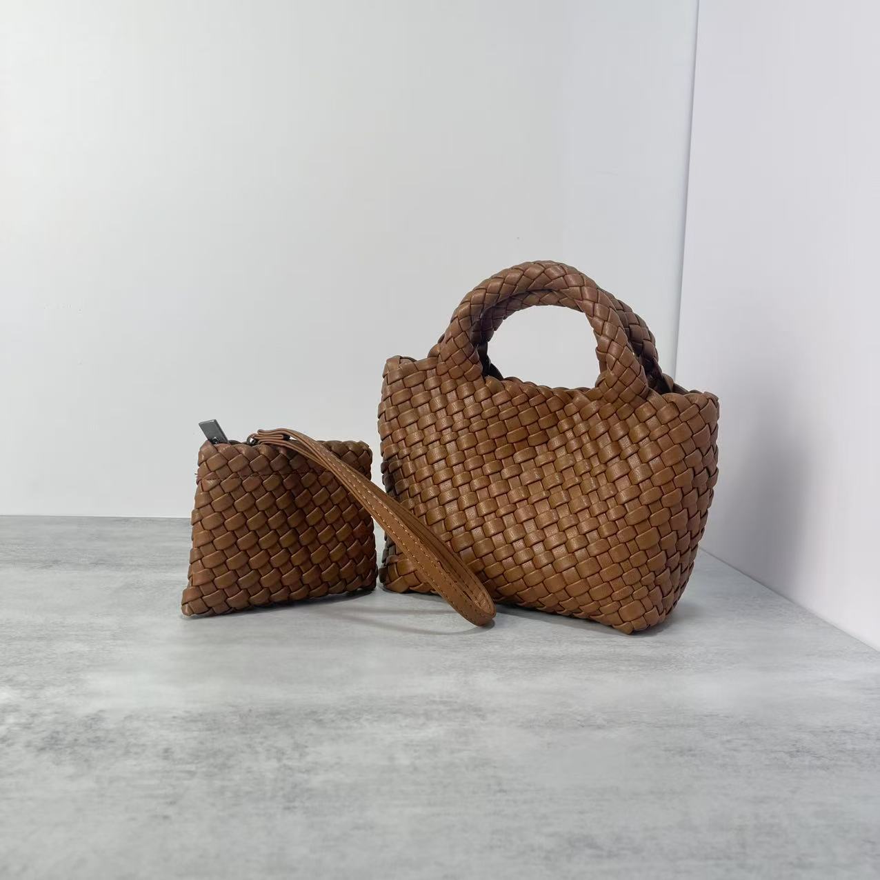 British Niche Hand-woven Mini High-grade Vegetable Phone Bags