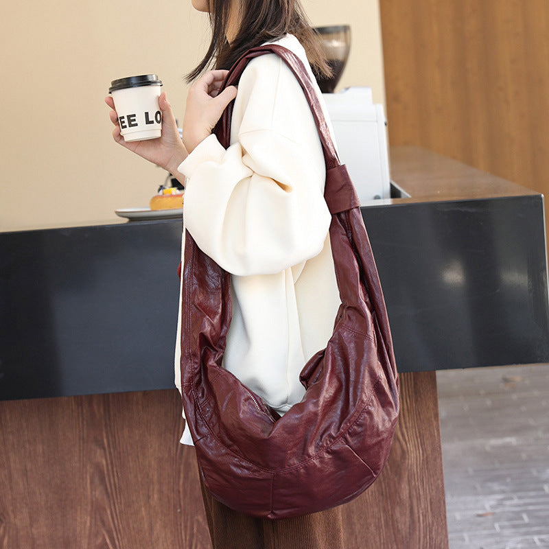 Women's Retro Soft Leather Dumpling Fashion Pleated Shoulder Bags