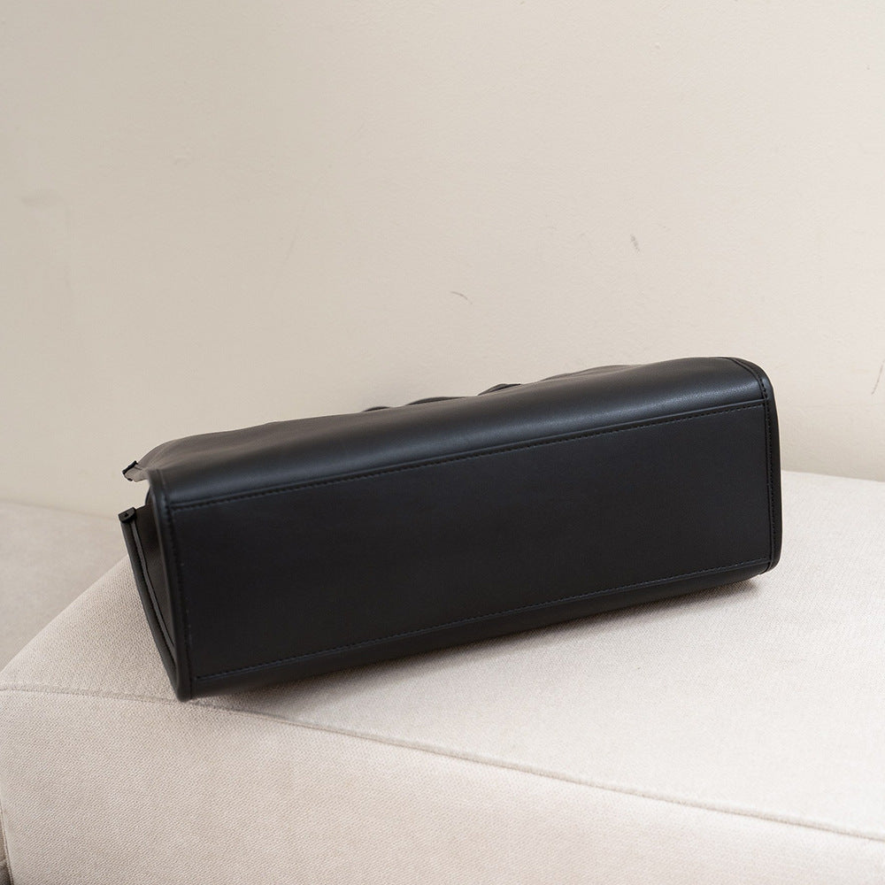 Women's High Sense Design Genuine Leather Commuter Shoulder Bags