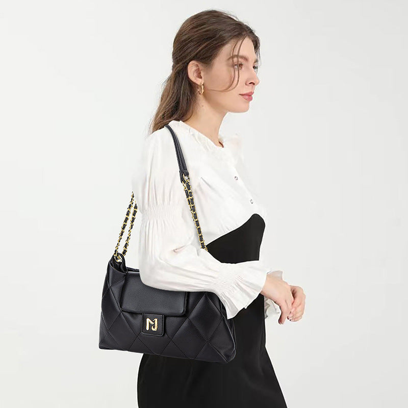 Women's Stray Garbage High-grade Classic Style Rhombus Tote Bags