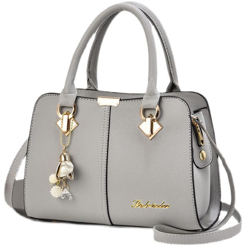 Fashion Large Capacity Western Style Portable Shoulder Bags