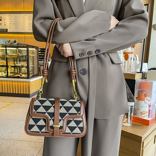 Trendy Fashionable Rhombus Light Luxury Simple Crossbody Bags