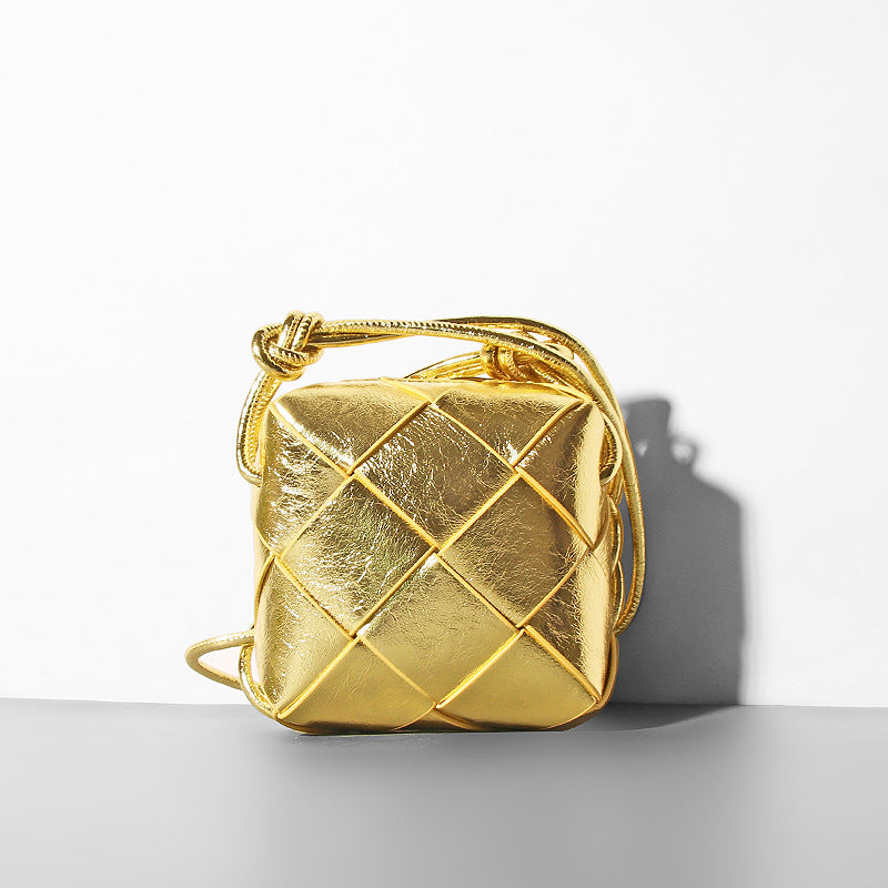 Pretty Fashion Woven Box Diamond Style Shoulder Bags