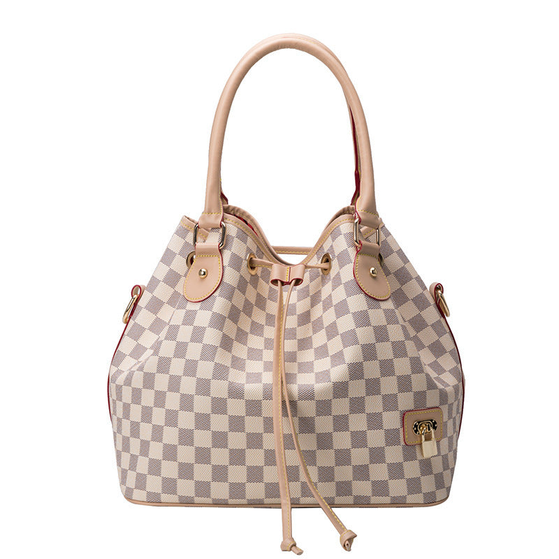 Women's Fashion Retro Large Capacity Portable High Handbags