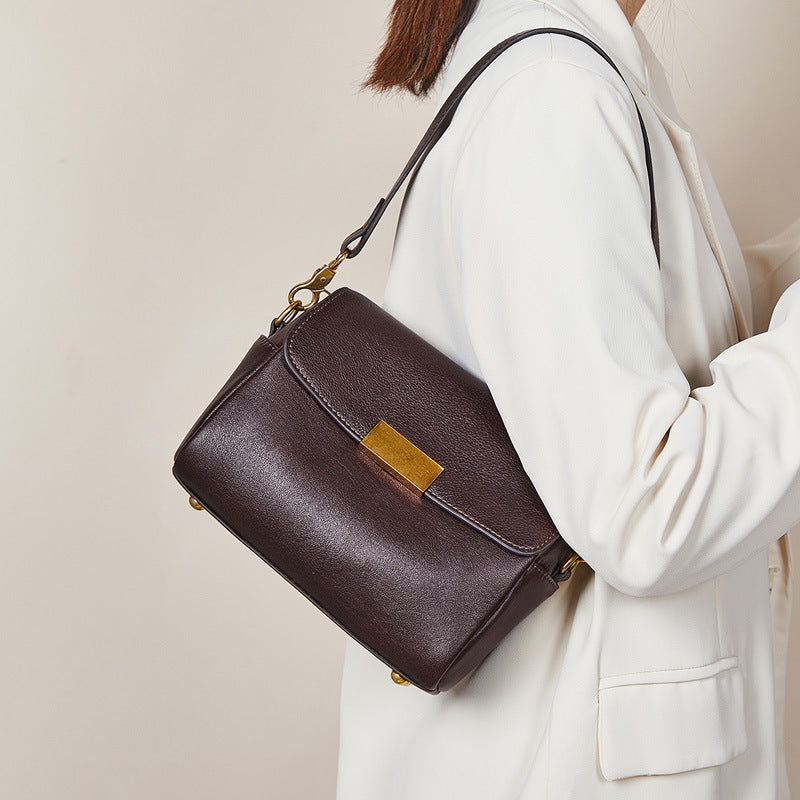 Women's Genuine Leather Retro First Layer Vegetable Tanning Shoulder Bags