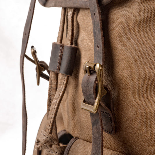 Large Capacity Canvas Stitching Crazy Horse Leather Hiking Backpacks