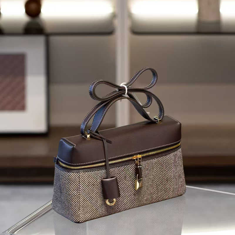 Women's Italy Lunch Box Fashion Underarm Shoulder Bags