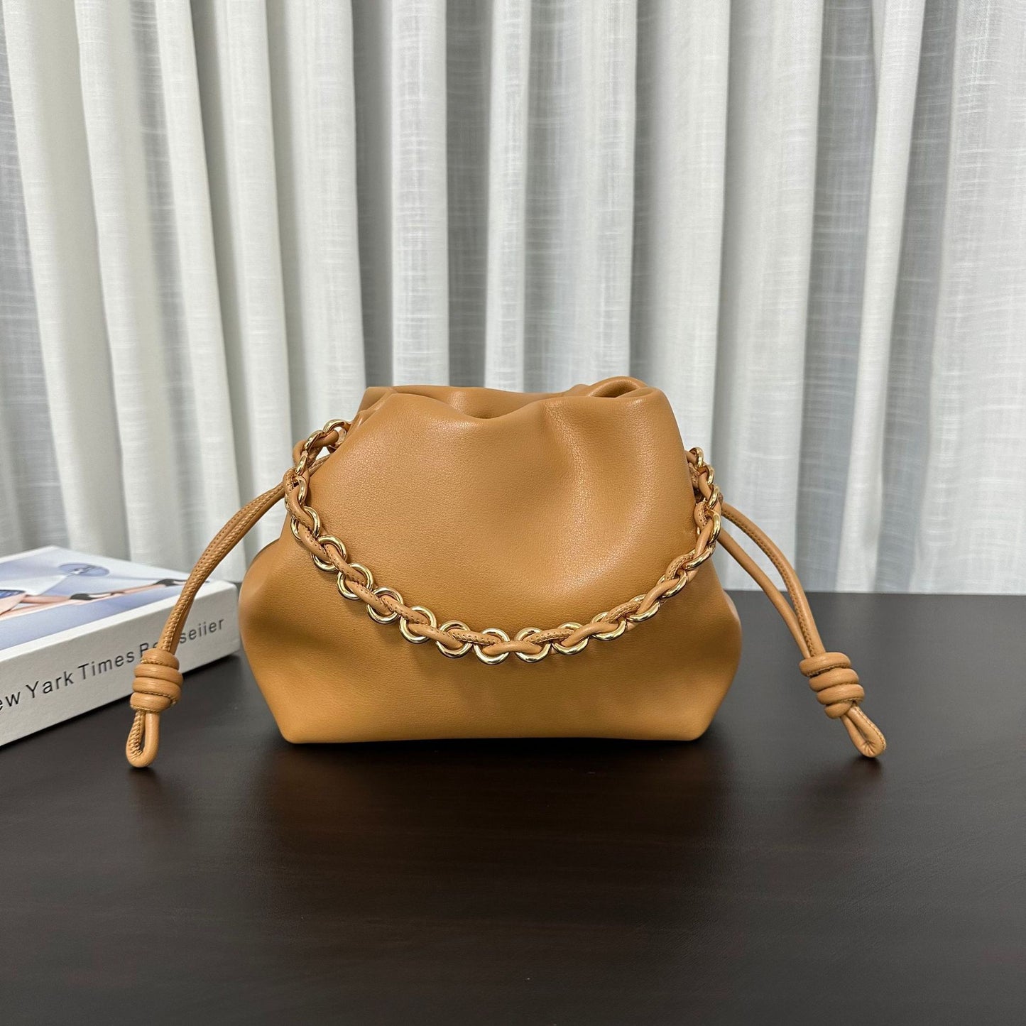 Women's Genuine Leather Lucky Drawstring Simple Cloud Crossbody Bags