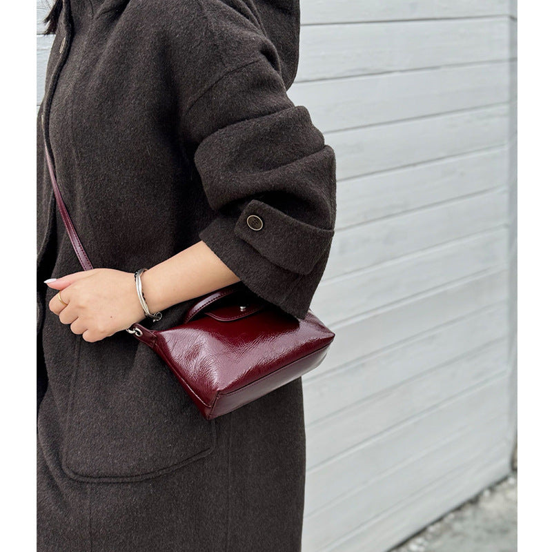 Women's Mini Dumpling Fashion Commuter First Layer Shoulder Bags