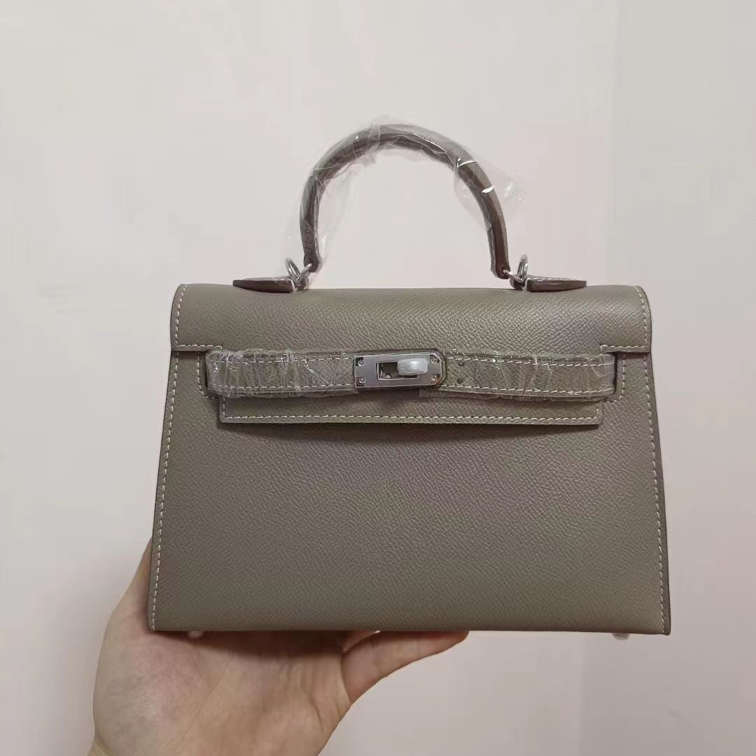 Women's Generation Cowhide First Layer Leather Crocodile Shoulder Bags