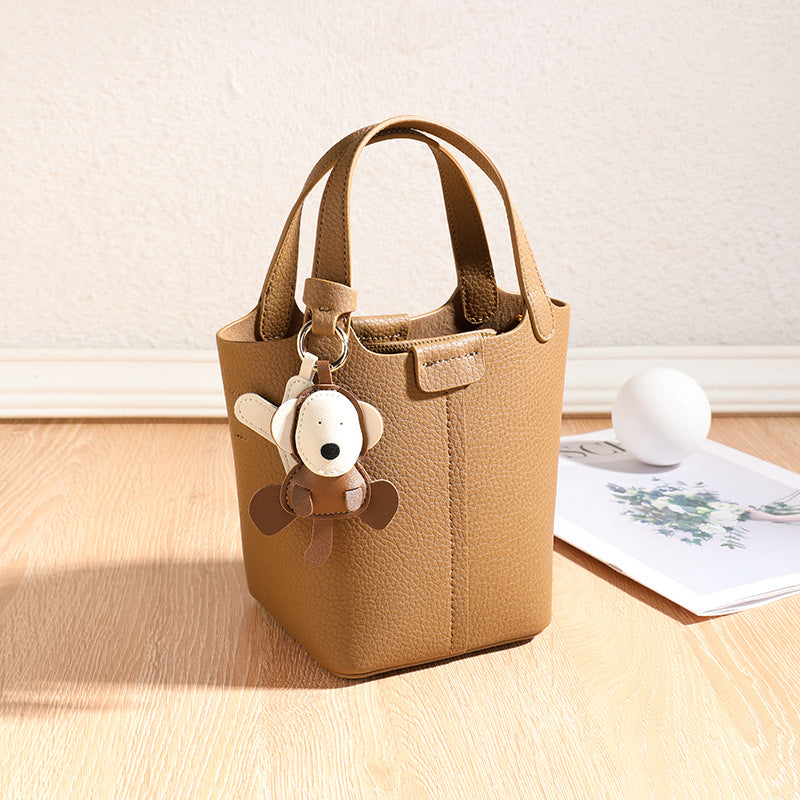 Women's Fashionable Vegetable Basket Large Capacity Leather Handbags