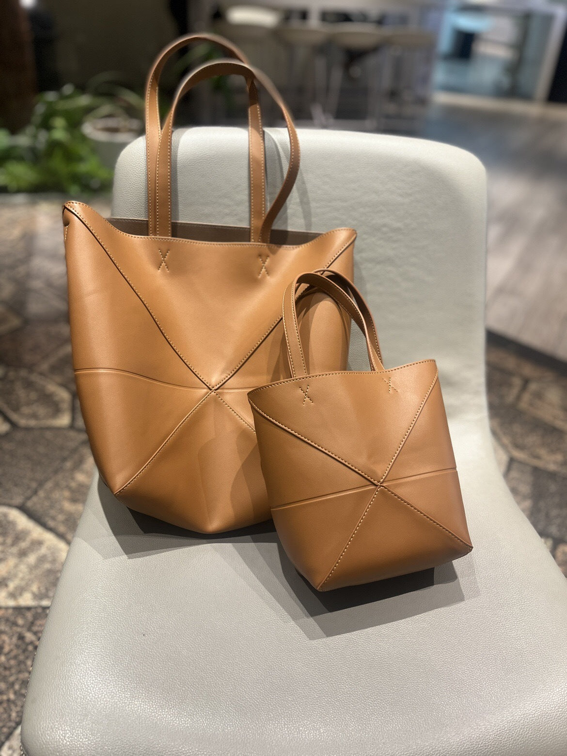 Women's Geometric Folding Large Capacity Fashion Commuter Shoulder Bags