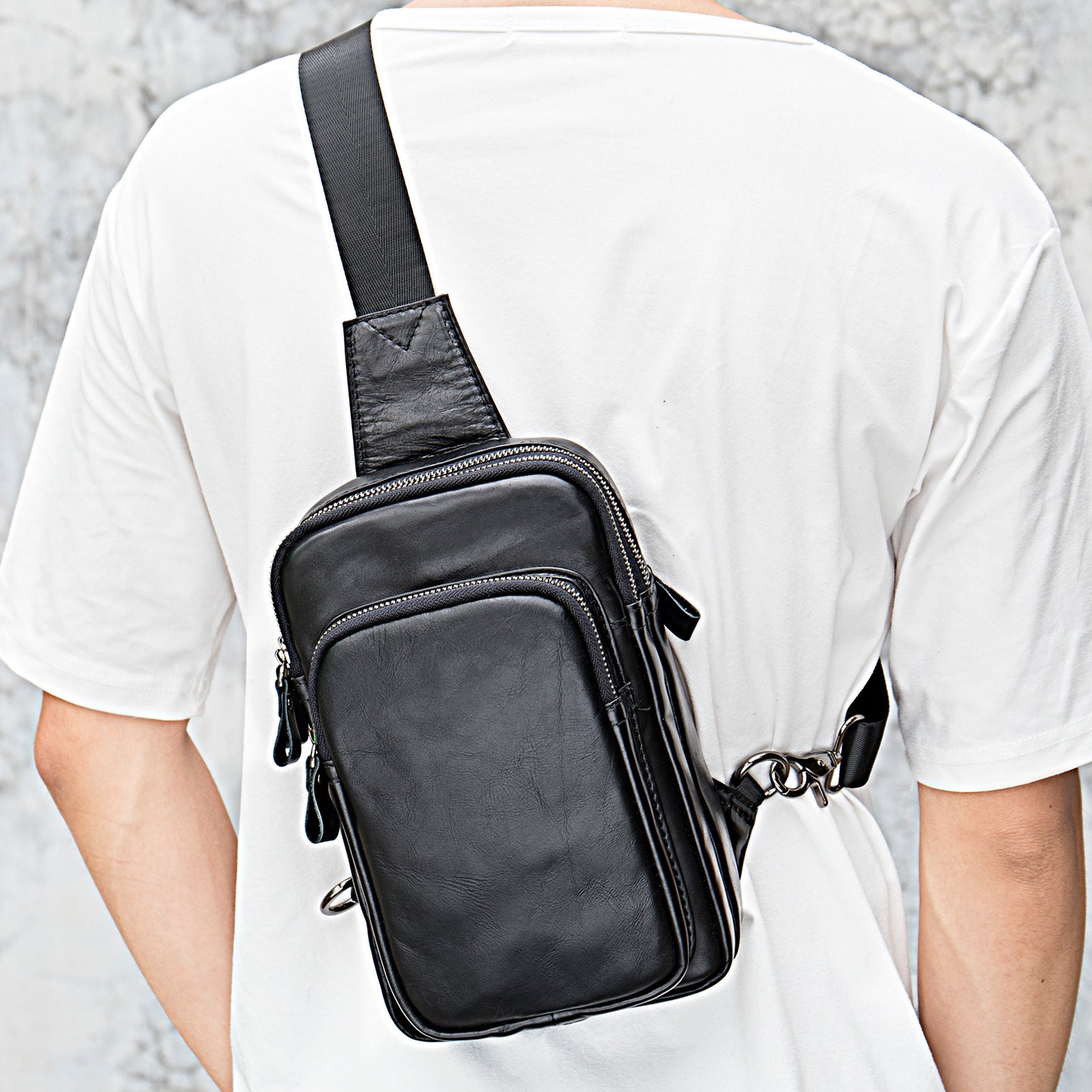Men's First Layer Cowhide Fashion Genuine Leather Men's Chest Bags