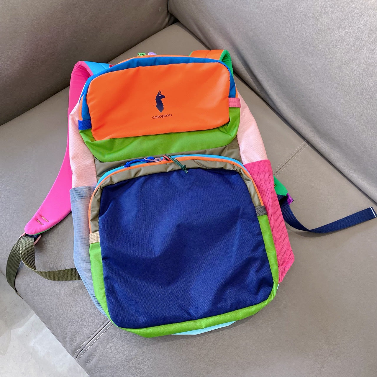 Stitching Contrast Color Ultra Light Dopamine Large Backpacks